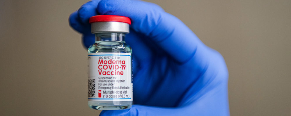 What is the Moderna COVID vaccine? Does it work, and is it safe ...